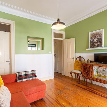 Spacious Apartment With Terrace At Graca Lissabon Exterior foto